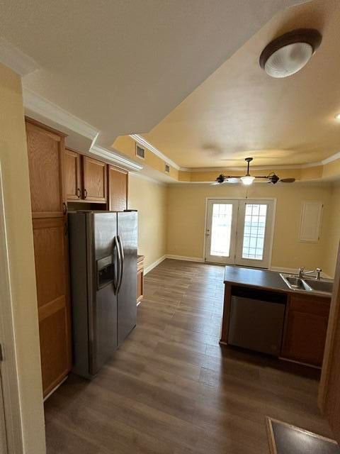 Active With Contract: $1,750 (2 beds, 2 baths, 1328 Square Feet)