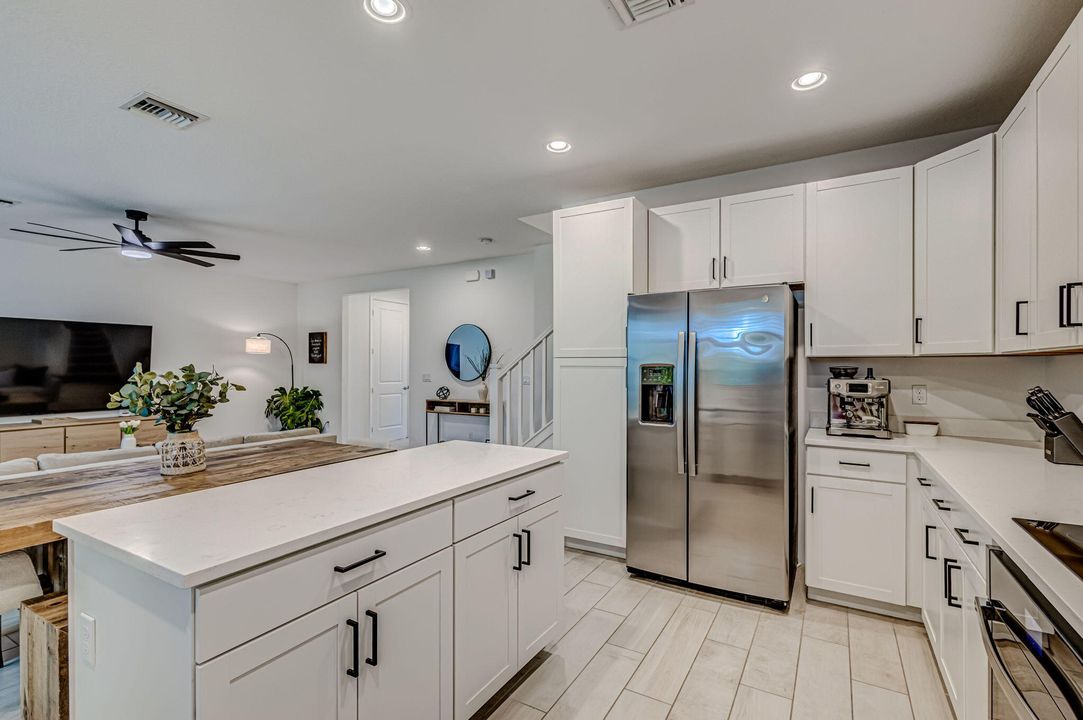 For Sale: $649,000 (3 beds, 2 baths, 1832 Square Feet)