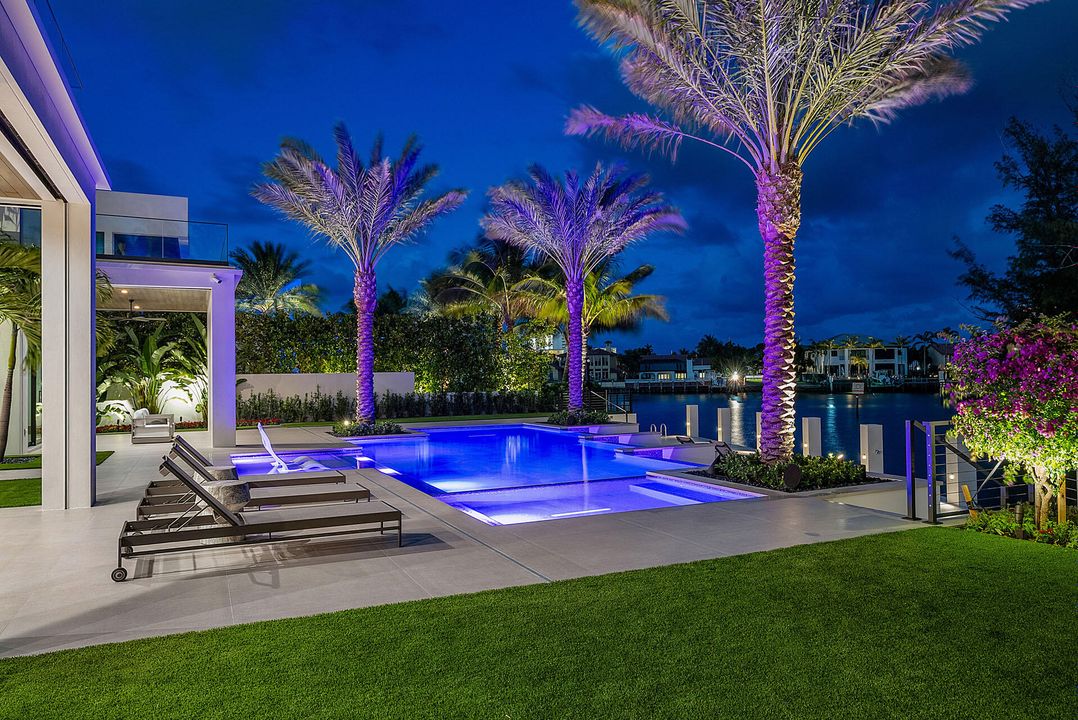 For Sale: $33,975,000 (7 beds, 7 baths, 10723 Square Feet)