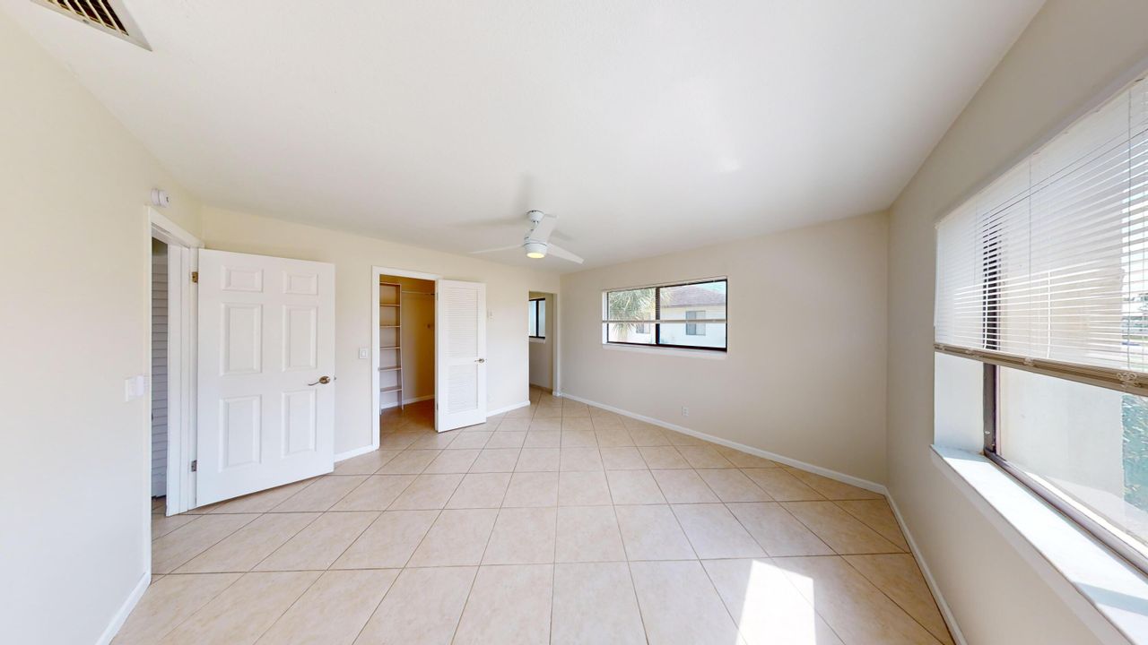 Active With Contract: $2,940 (3 beds, 2 baths, 1730 Square Feet)