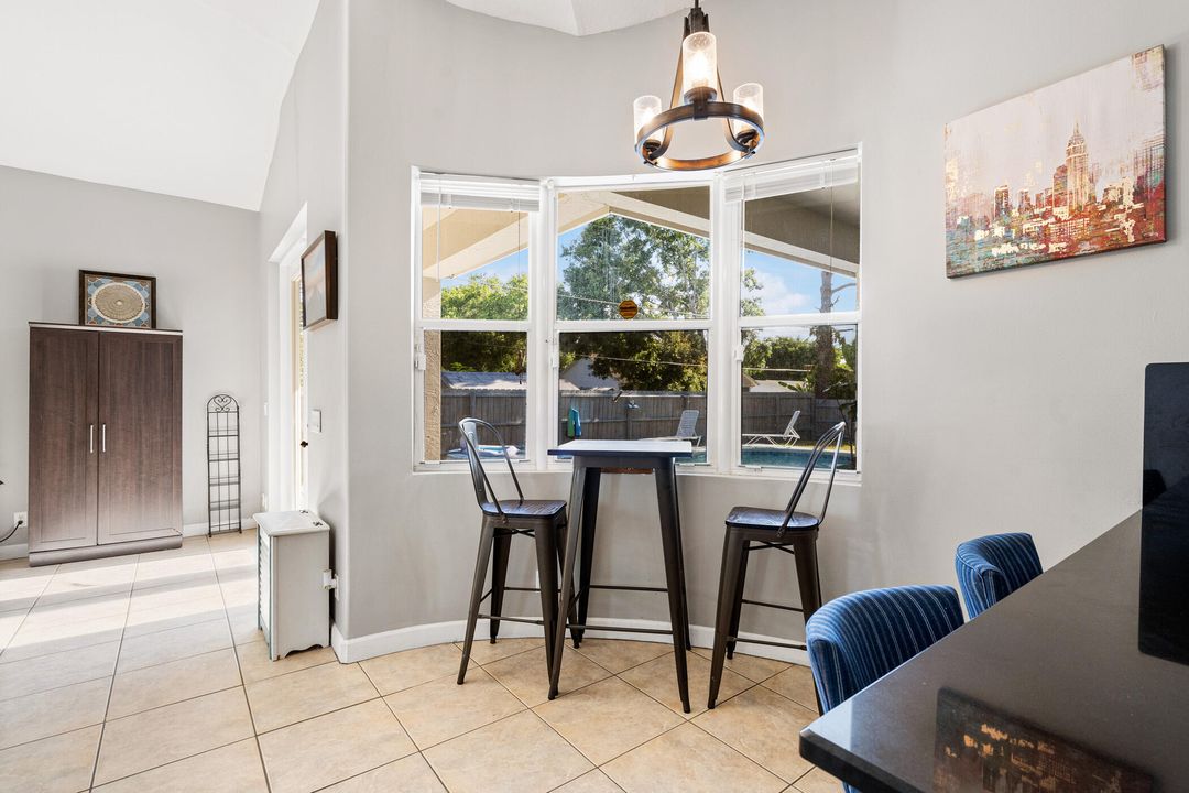 For Sale: $499,900 (4 beds, 2 baths, 2840 Square Feet)