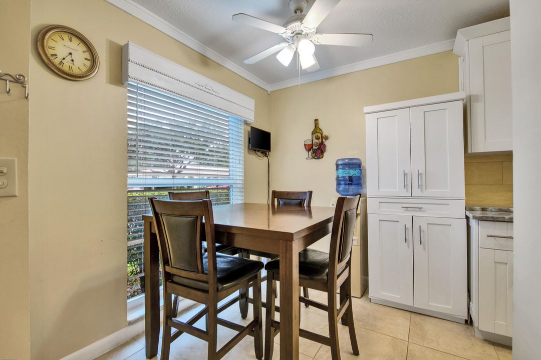 For Sale: $329,000 (2 beds, 2 baths, 1332 Square Feet)