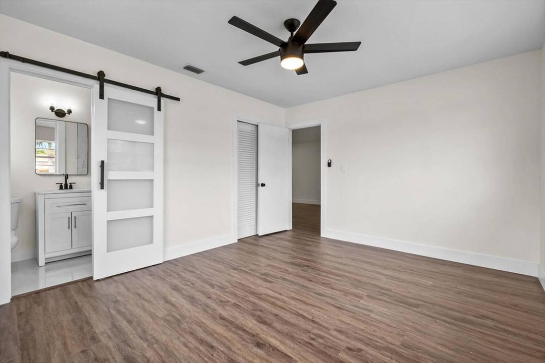Active With Contract: $549,900 (3 beds, 2 baths, 1402 Square Feet)