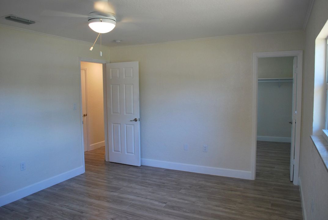 For Sale: $369,900 (3 beds, 2 baths, 1622 Square Feet)