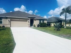 For Rent: $3,400 (5 beds, 3 baths, 2274 Square Feet)