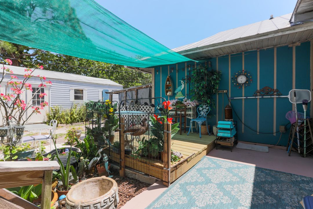 For Sale: $349,900 (3 beds, 2 baths, 1600 Square Feet)