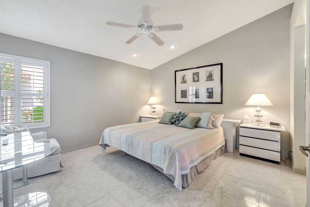 For Sale: $465,000 (3 beds, 2 baths, 1437 Square Feet)