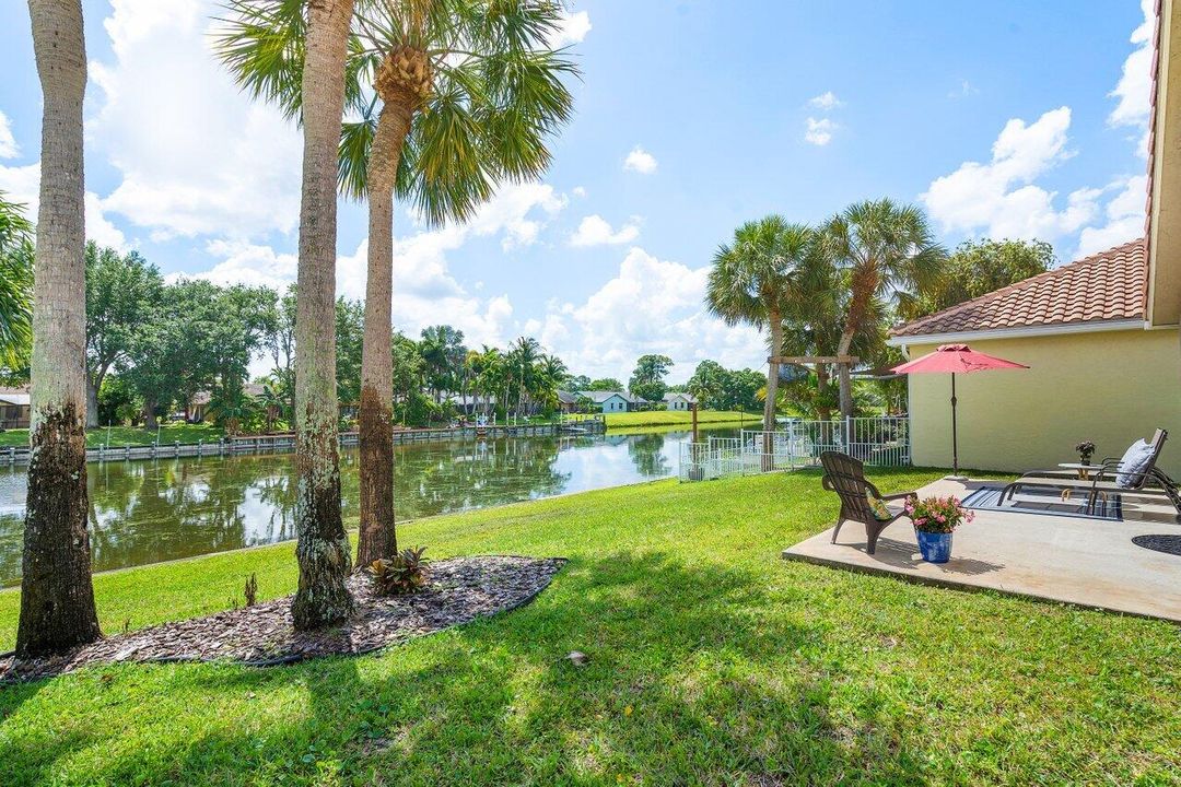 For Sale: $599,000 (3 beds, 2 baths, 1570 Square Feet)