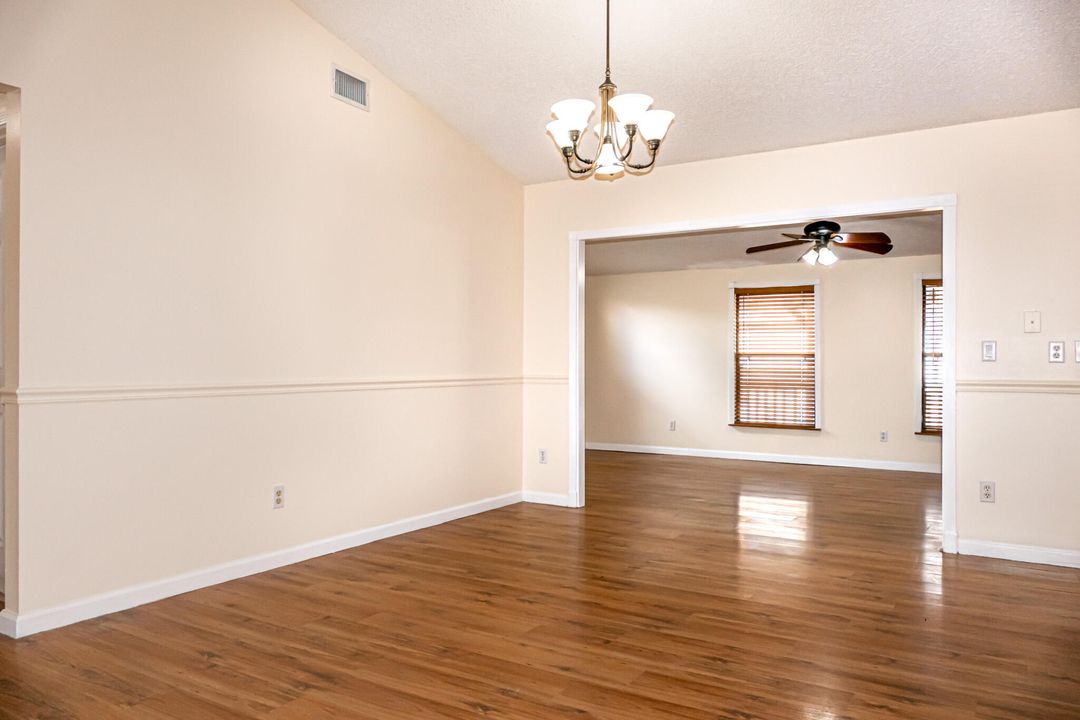 For Sale: $369,000 (3 beds, 2 baths, 1442 Square Feet)