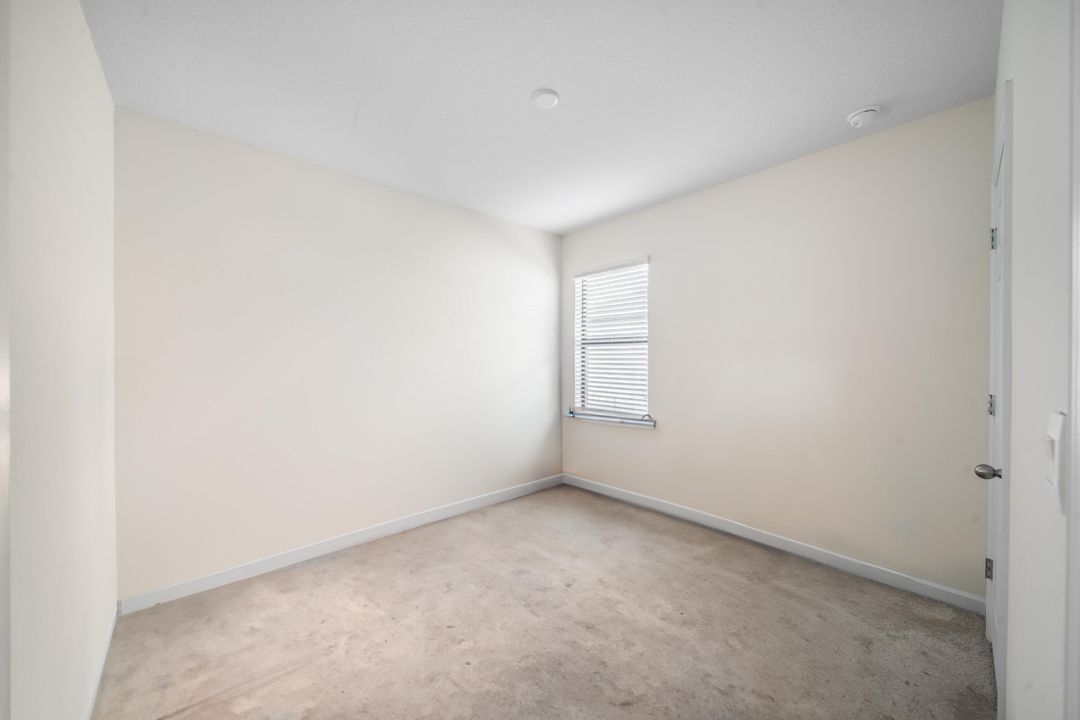 For Sale: $365,000 (3 beds, 2 baths, 1504 Square Feet)
