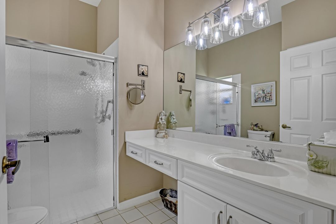 For Sale: $347,900 (2 beds, 2 baths, 1590 Square Feet)