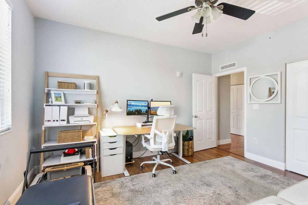 Active With Contract: $3,300 (2 beds, 2 baths, 1182 Square Feet)