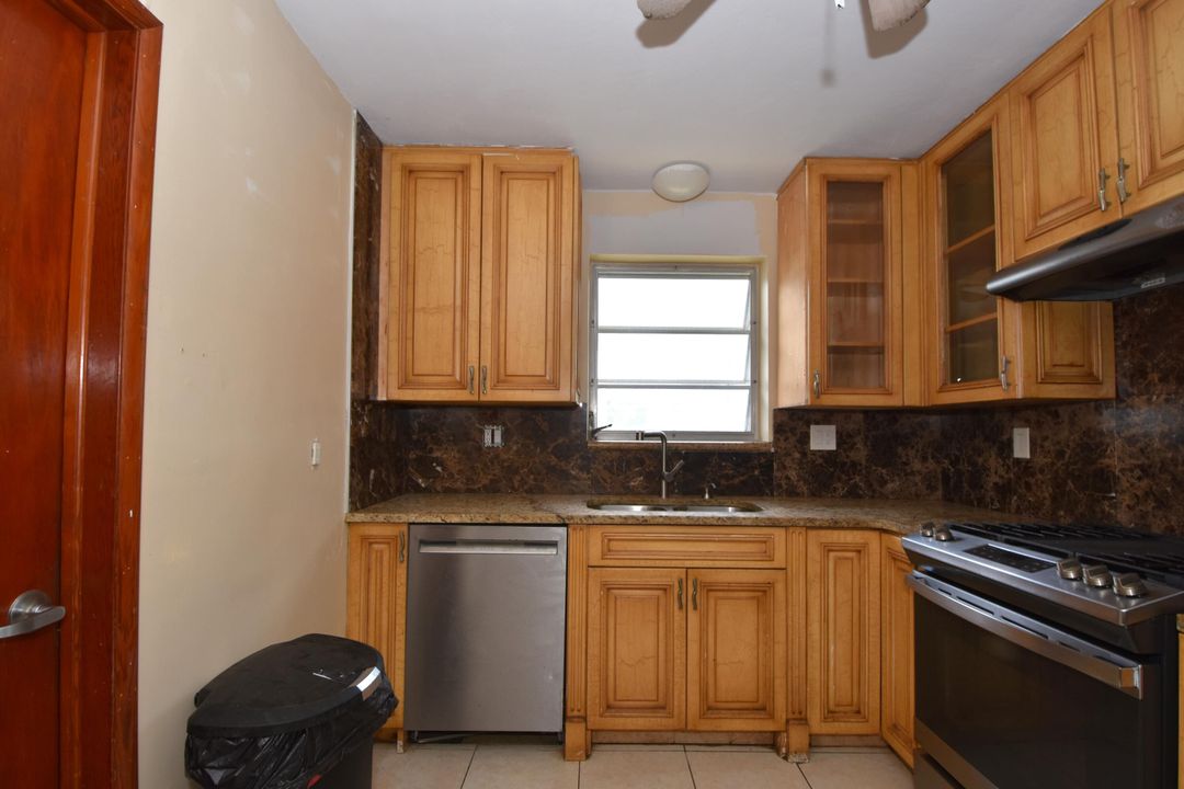 For Sale: $589,900 (3 beds, 2 baths, 1719 Square Feet)