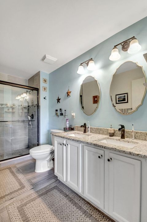Active With Contract: $459,900 (3 beds, 2 baths, 1592 Square Feet)
