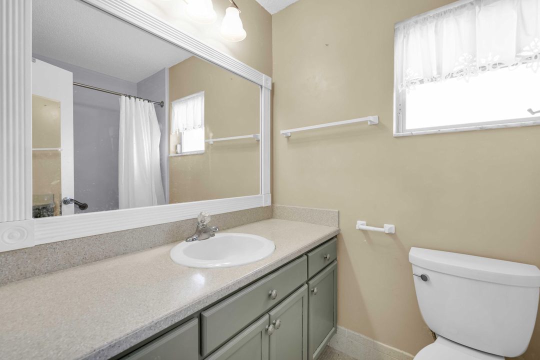 For Sale: $315,000 (2 beds, 2 baths, 1624 Square Feet)