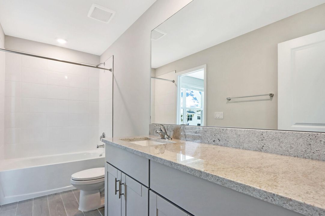 Active With Contract: $2,600 (3 beds, 2 baths, 1804 Square Feet)