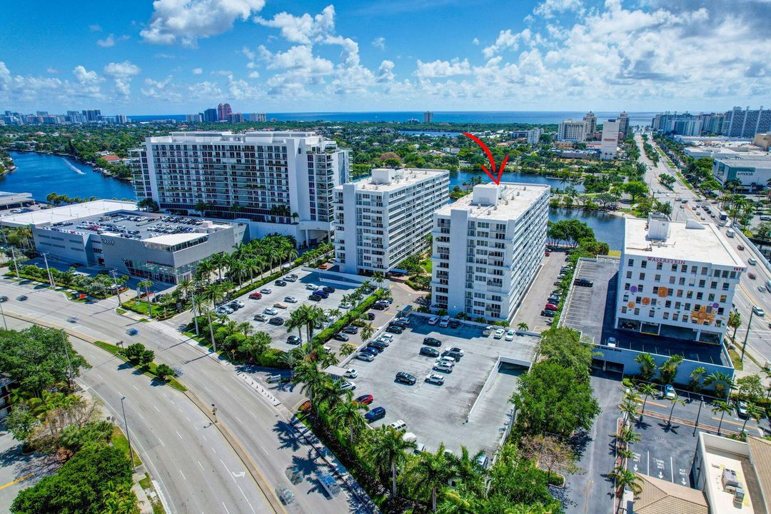 Active With Contract: $350,000 (2 beds, 2 baths, 1920 Square Feet)