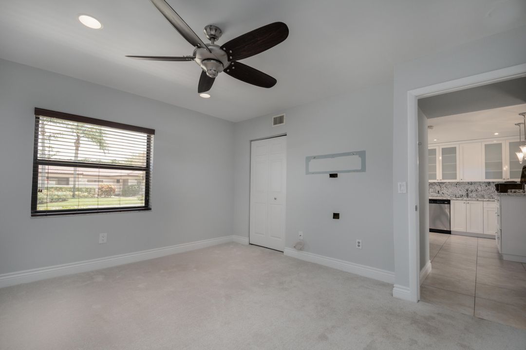 For Sale: $309,000 (2 beds, 2 baths, 1216 Square Feet)