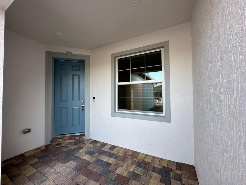 For Rent: $3,800 (2 beds, 2 baths, 1579 Square Feet)