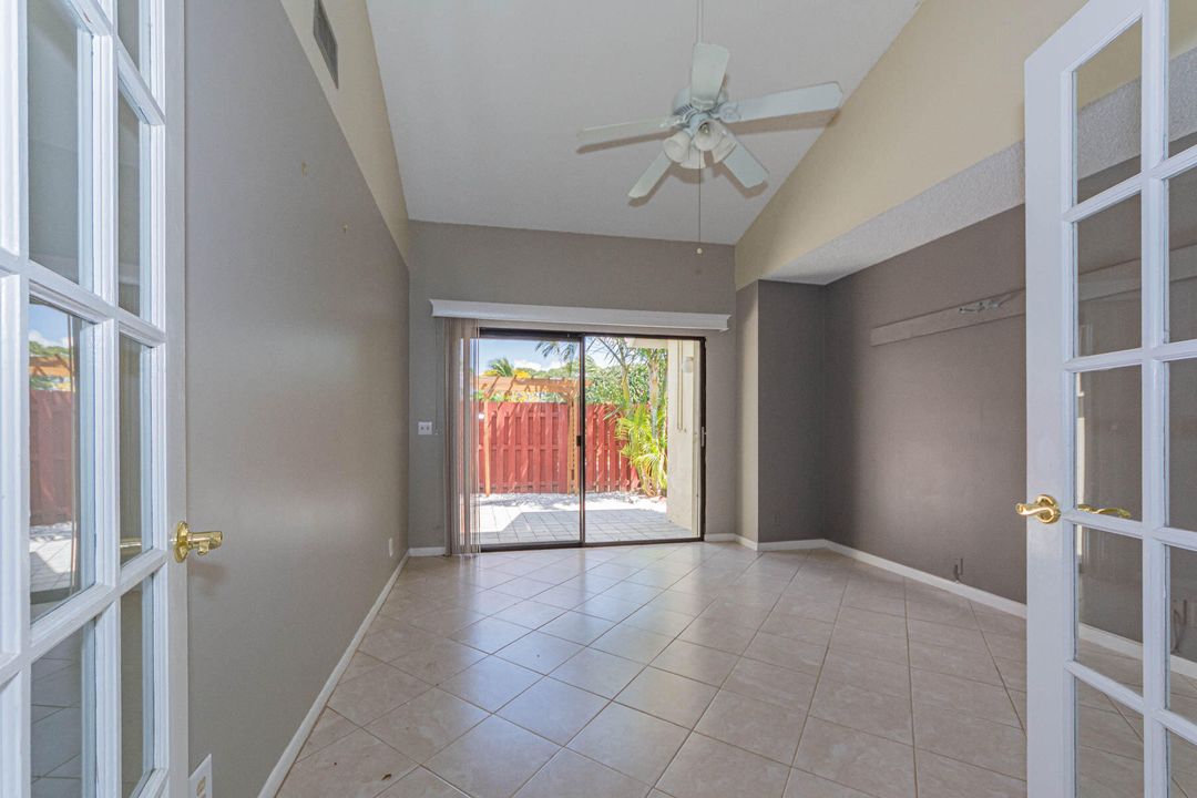 For Sale: $630,000 (2 beds, 2 baths, 1551 Square Feet)