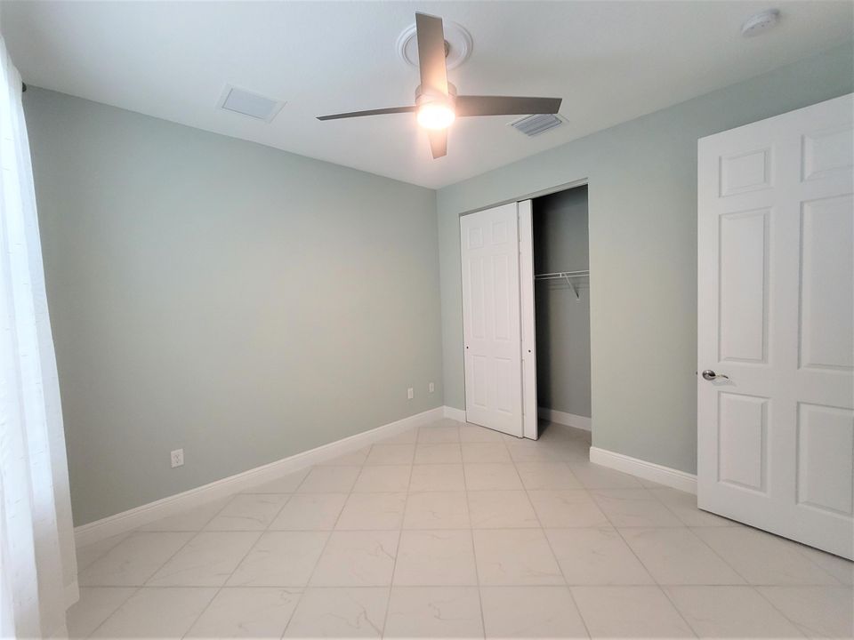 For Rent: $2,350 (2 beds, 2 baths, 1624 Square Feet)