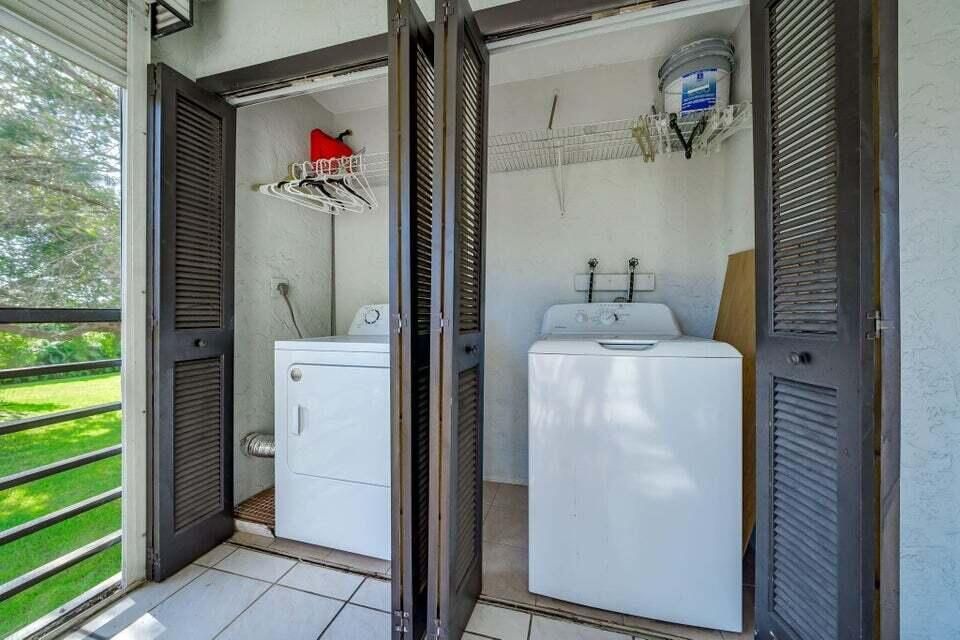 В аренду: $2,500 (2 спален, 2 ванн, 1015 Квадратных фут)
