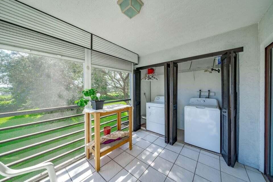 В аренду: $2,500 (2 спален, 2 ванн, 1015 Квадратных фут)