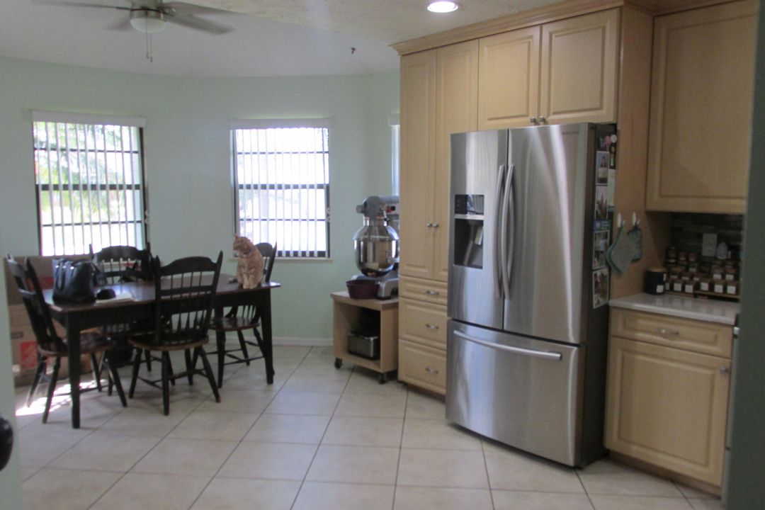 For Sale: $455,000 (3 beds, 2 baths, 1516 Square Feet)
