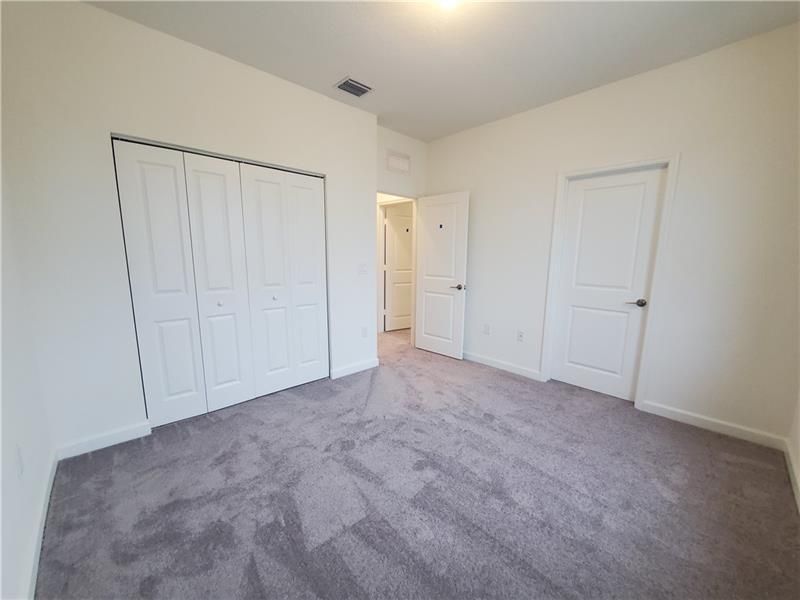 For Rent: $3,950 (4 beds, 3 baths, 2086 Square Feet)