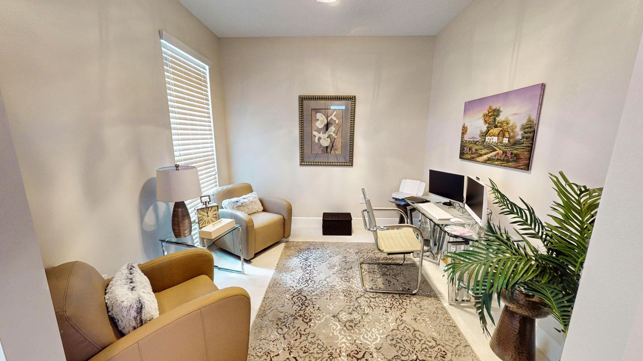 For Sale: $438,500 (2 beds, 2 baths, 1594 Square Feet)