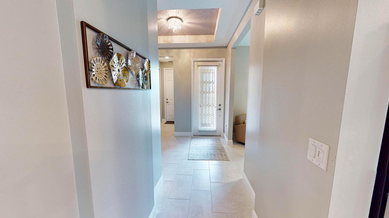 For Sale: $438,500 (2 beds, 2 baths, 1594 Square Feet)