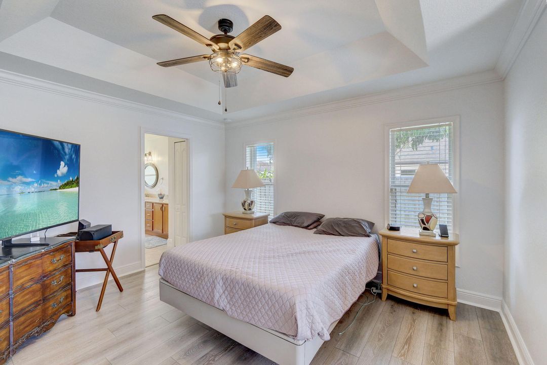 Active With Contract: $460,000 (3 beds, 2 baths, 1685 Square Feet)