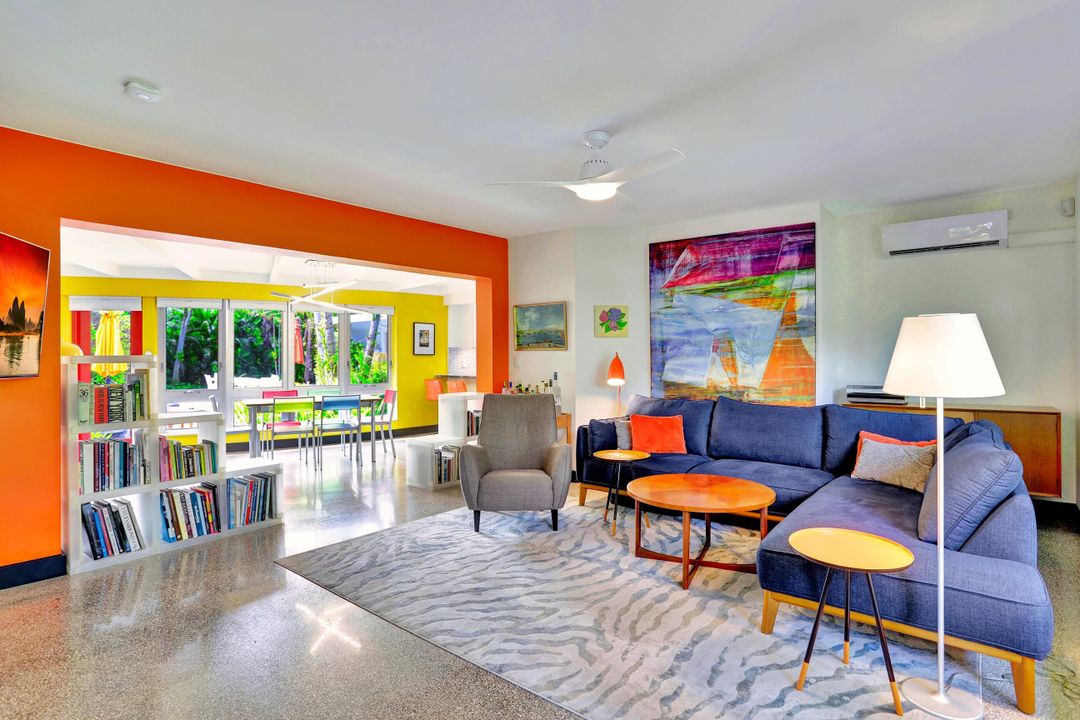 Active With Contract: $2,500,000 (5 beds, 4 baths, 3255 Square Feet)