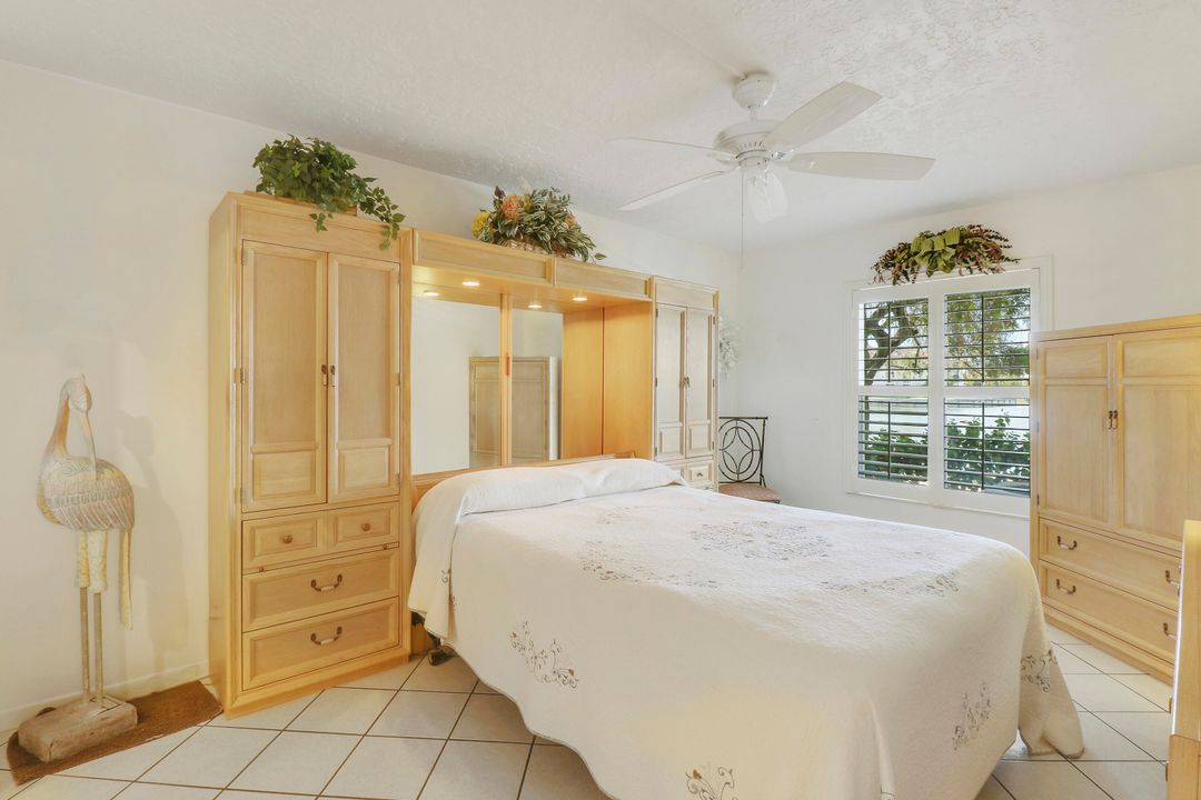 For Sale: $439,000 (2 beds, 2 baths, 1145 Square Feet)