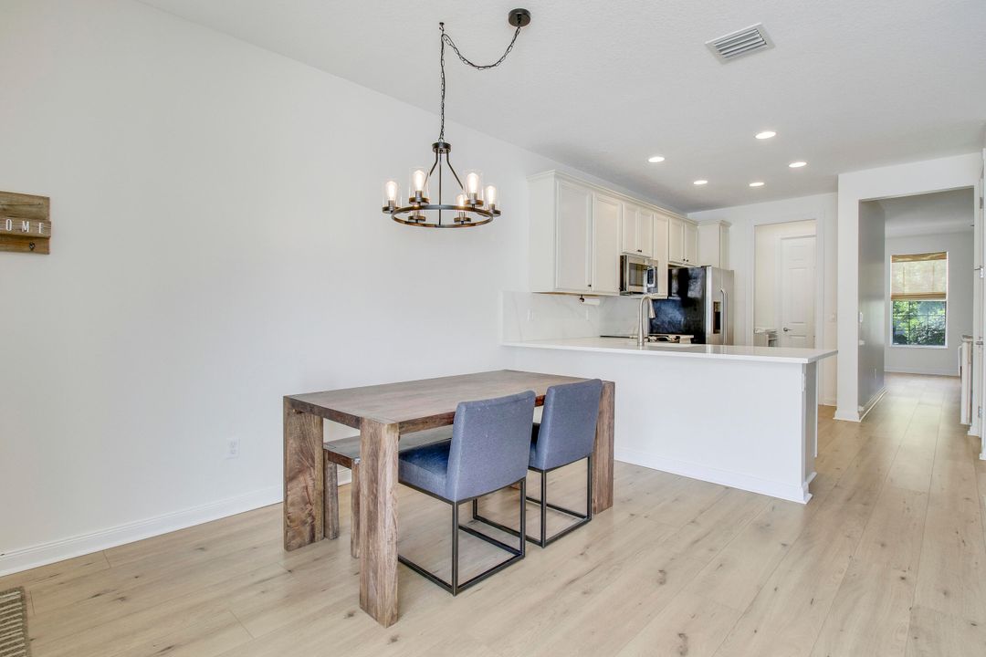 For Sale: $724,900 (3 beds, 2 baths, 1890 Square Feet)