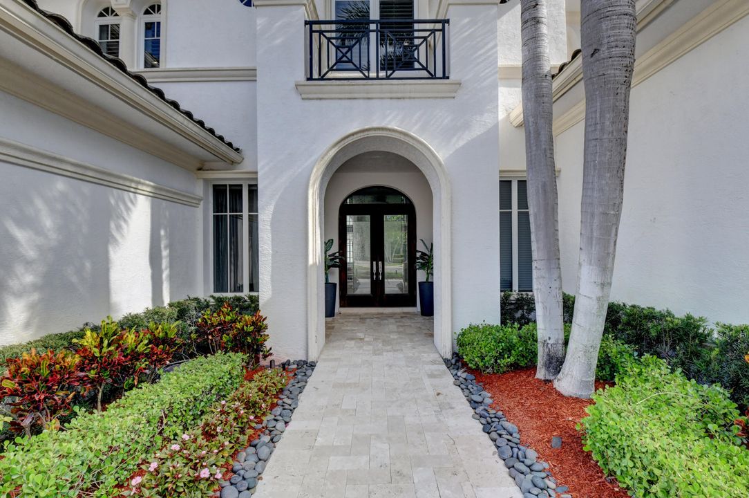 Active With Contract: $2,450,000 (5 beds, 5 baths, 5440 Square Feet)