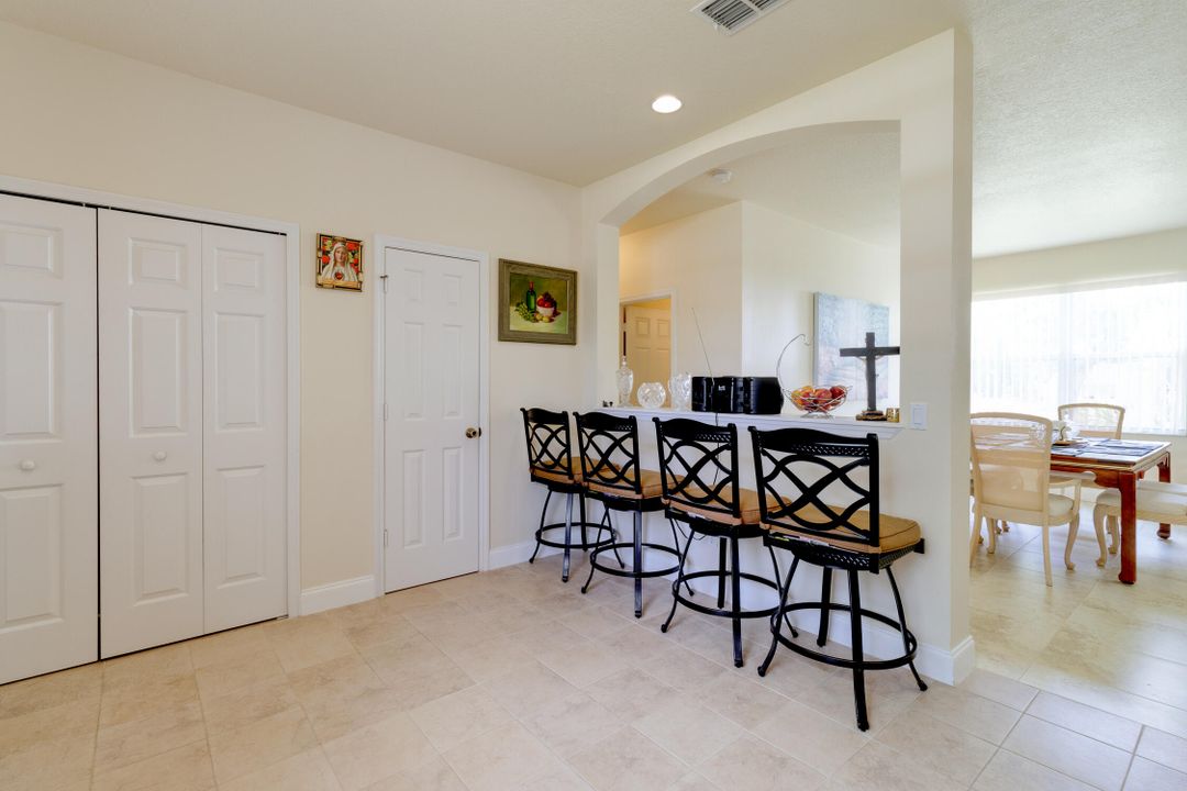 For Sale: $395,000 (3 beds, 2 baths, 1620 Square Feet)