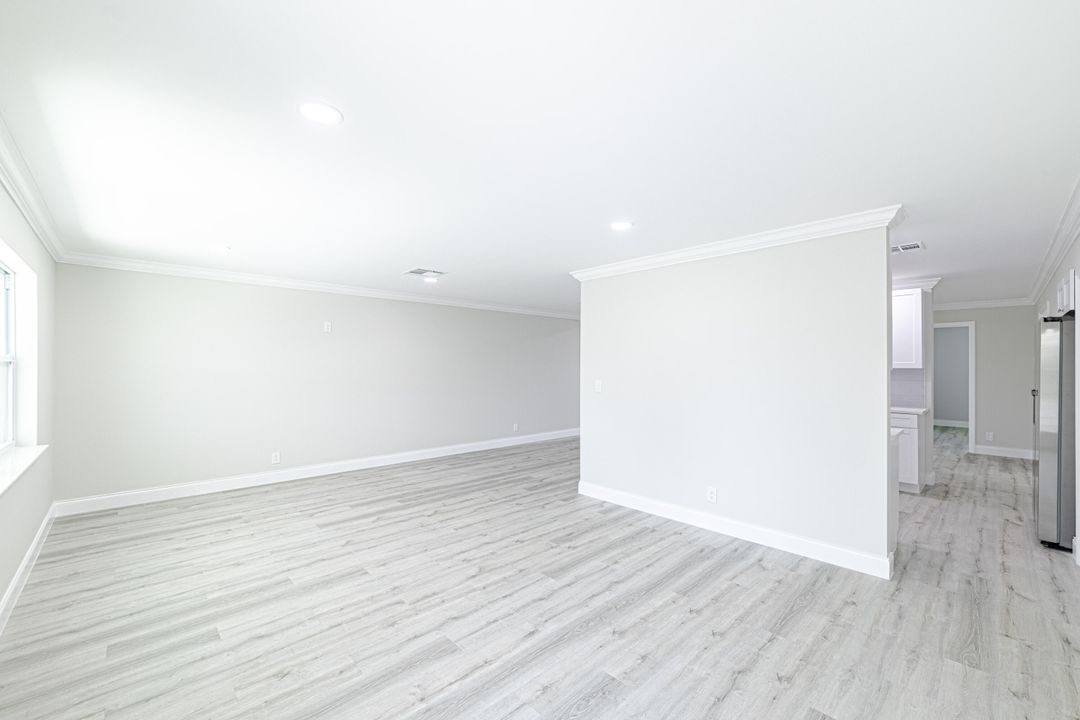 For Sale: $494,900 (3 beds, 2 baths, 1920 Square Feet)