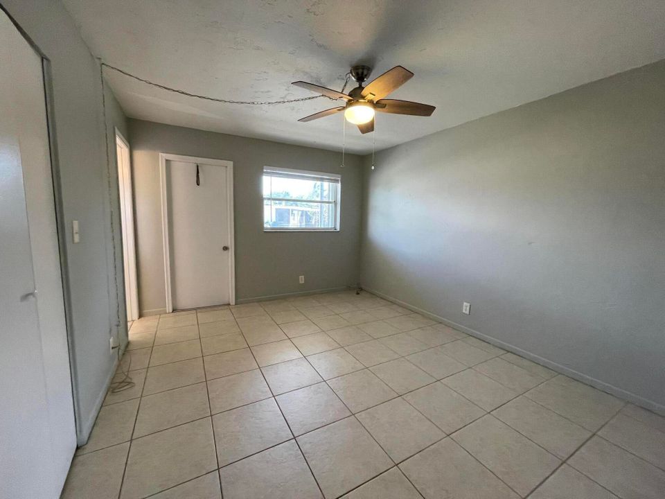 For Rent: $1,700 (1 beds, 1 baths, 578 Square Feet)