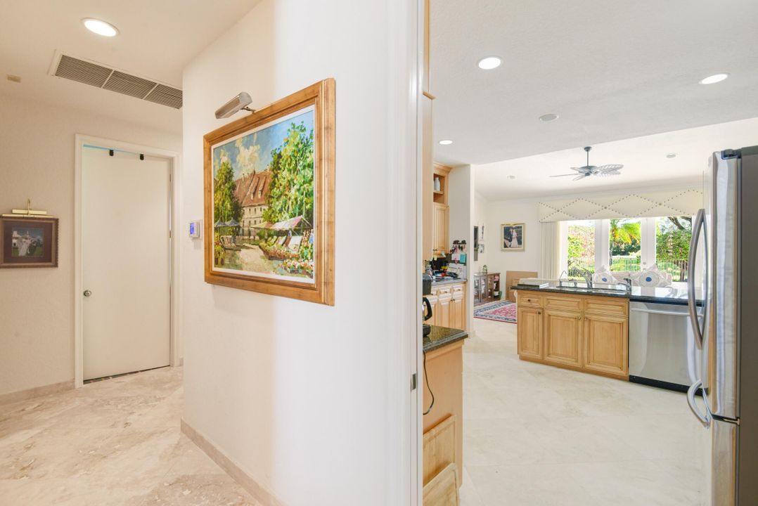 For Sale: $1,550,000 (3 beds, 4 baths, 3298 Square Feet)