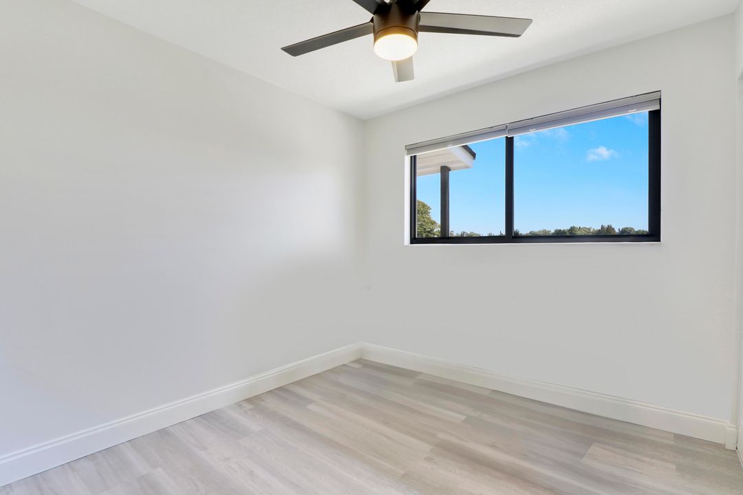 For Sale: $569,000 (4 beds, 2 baths, 1365 Square Feet)