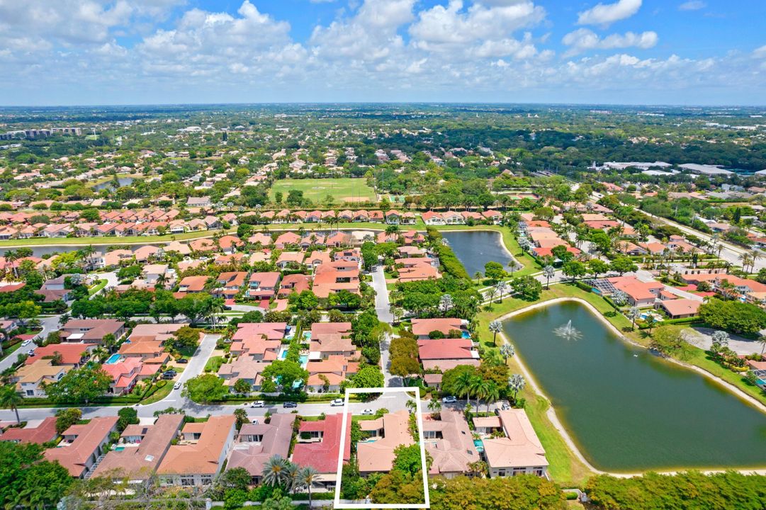 Active With Contract: $1,050,000 (4 beds, 3 baths, 3036 Square Feet)