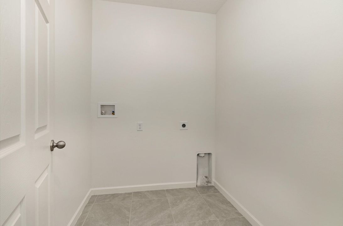 待售: $417,900 (3 贝兹, 2 浴室, 1672 平方英尺)