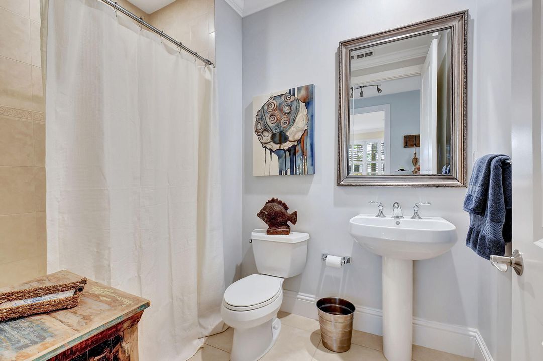 待售: $675,000 (2 贝兹, 2 浴室, 1466 平方英尺)