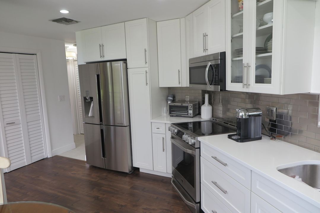 For Rent: $5,500 (2 beds, 2 baths, 1447 Square Feet)