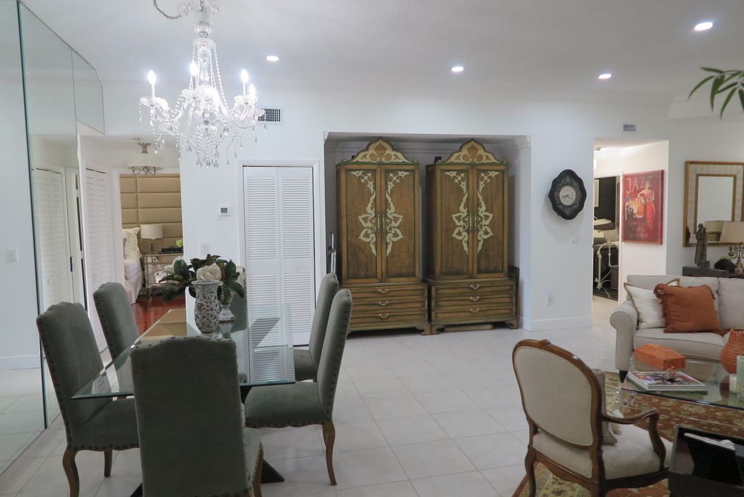 Active With Contract: $5,500 (2 beds, 2 baths, 1447 Square Feet)