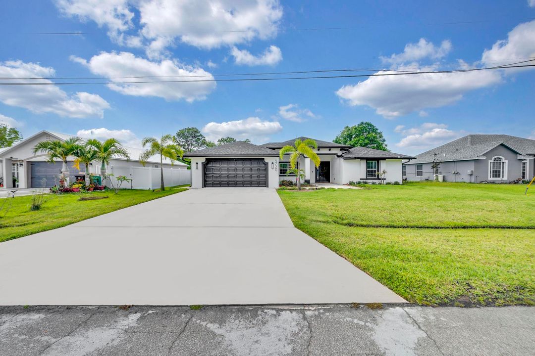 Active With Contract: $549,000 (4 beds, 2 baths, 2215 Square Feet)