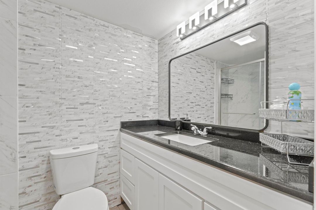 For Sale: $345,000 (2 beds, 2 baths, 1470 Square Feet)