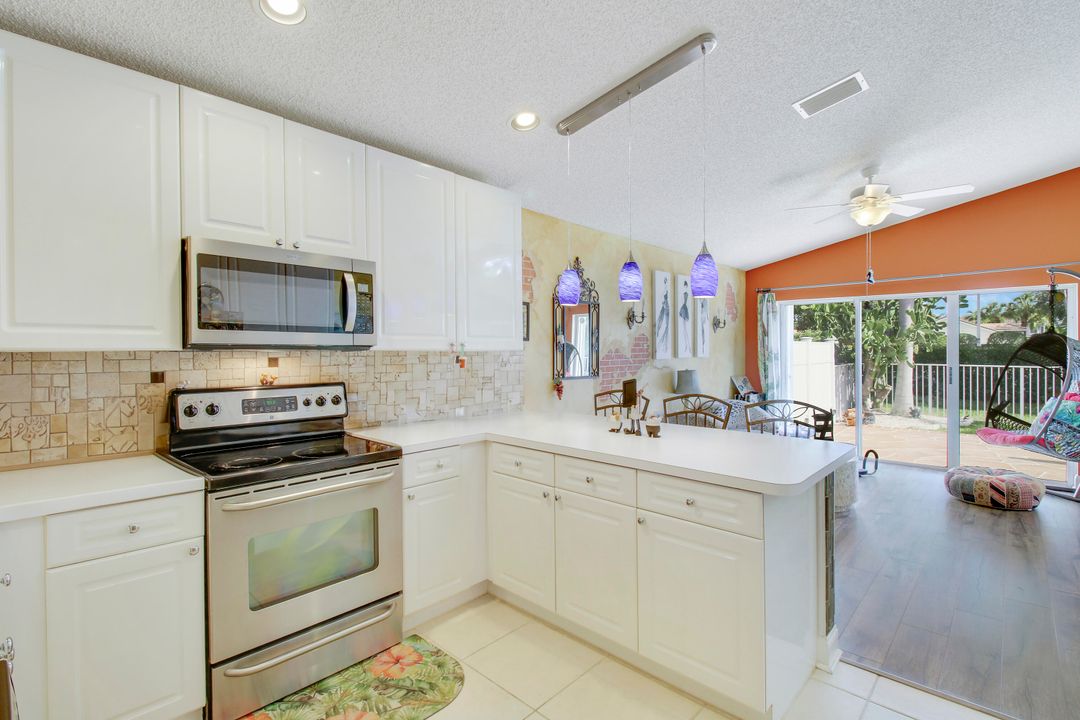 For Sale: $625,000 (3 beds, 2 baths, 1882 Square Feet)