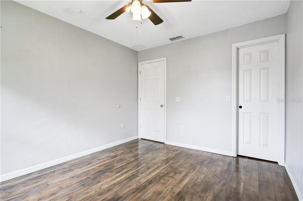 Active With Contract: $315,000 (4 beds, 2 baths, 2113 Square Feet)